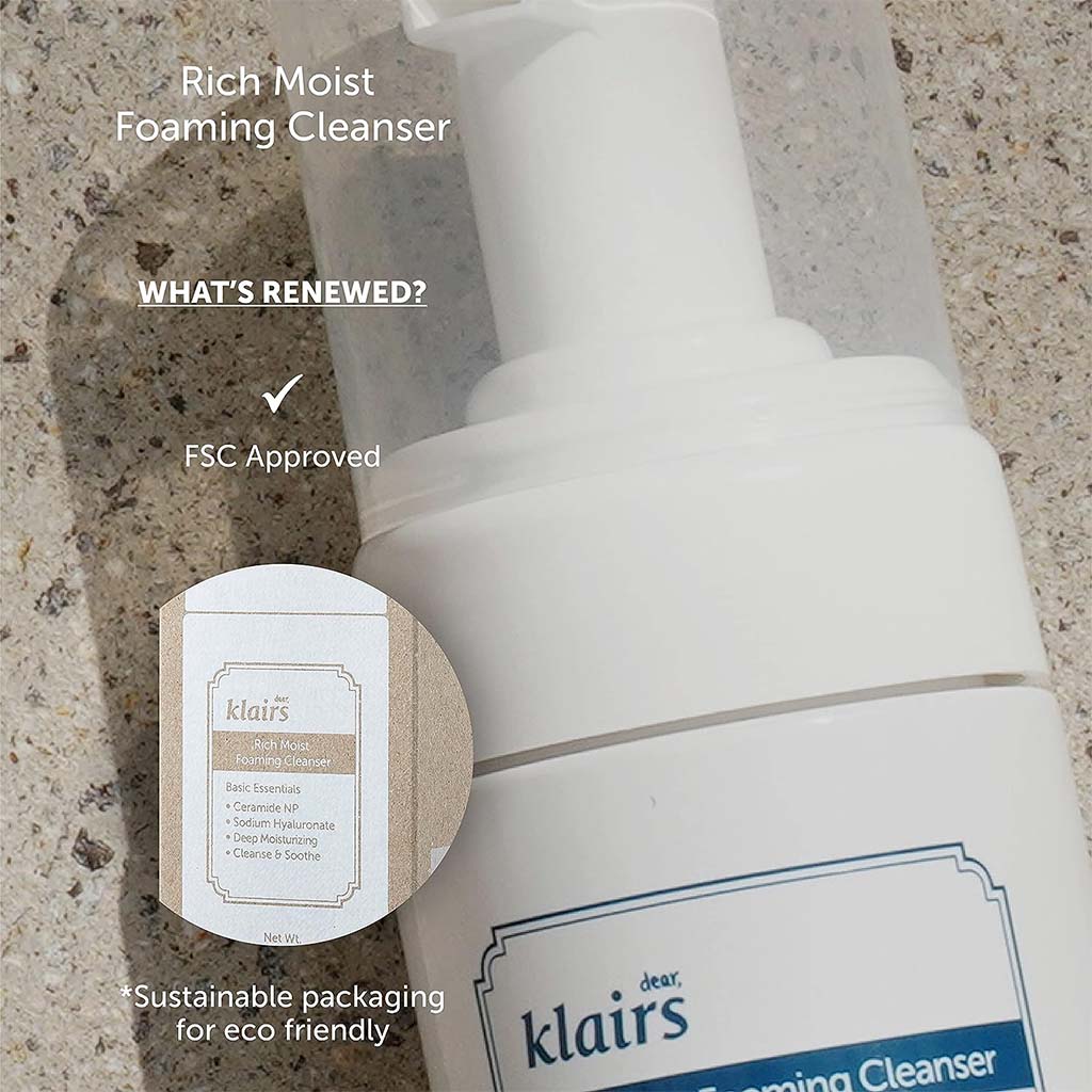 Dear Klairs Rich Moist Moisturizing and Soothing Foaming Facial Cleanser 100ml