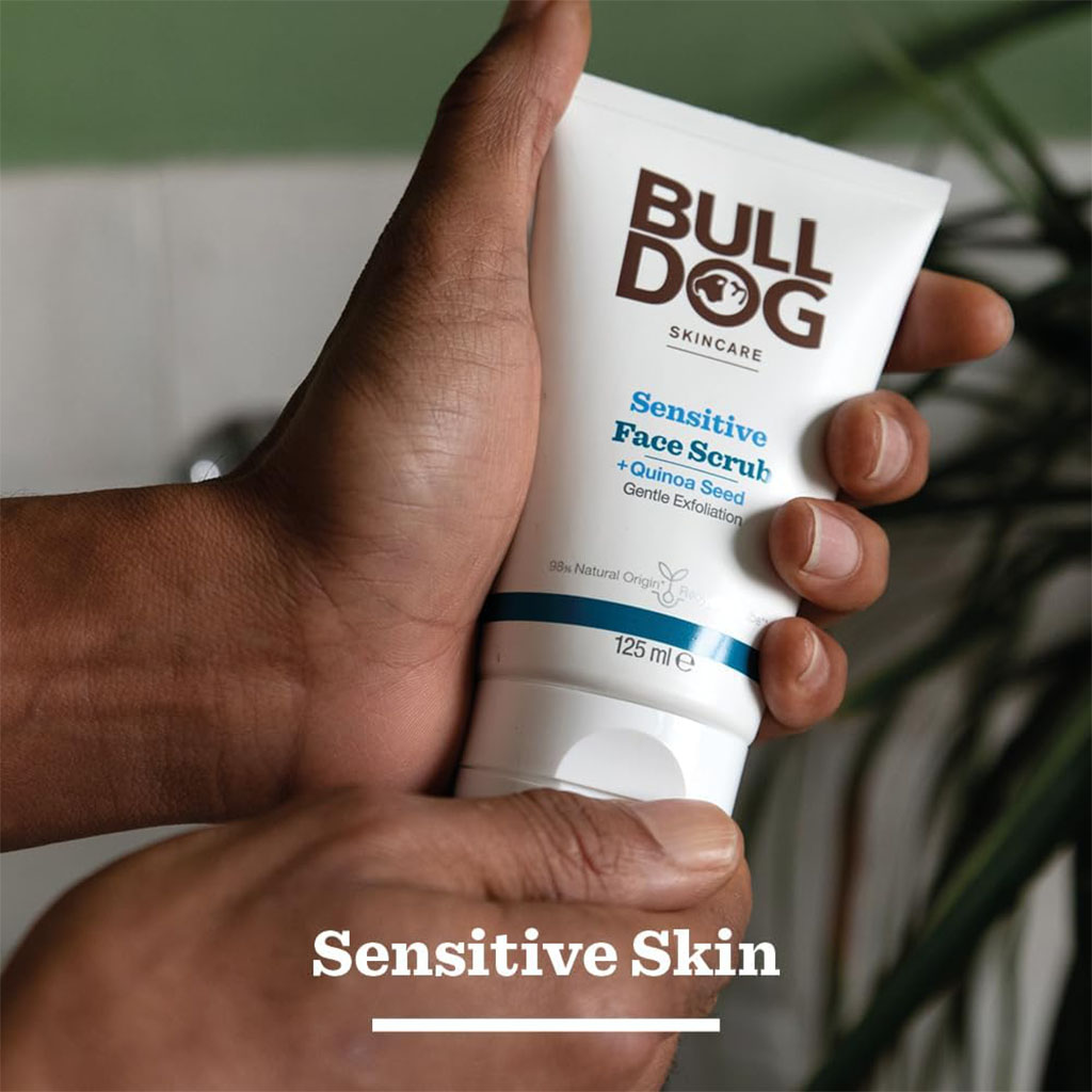 Bulldog Skincare Sensitive Face Scrub For Men With Willow Herb 125ml